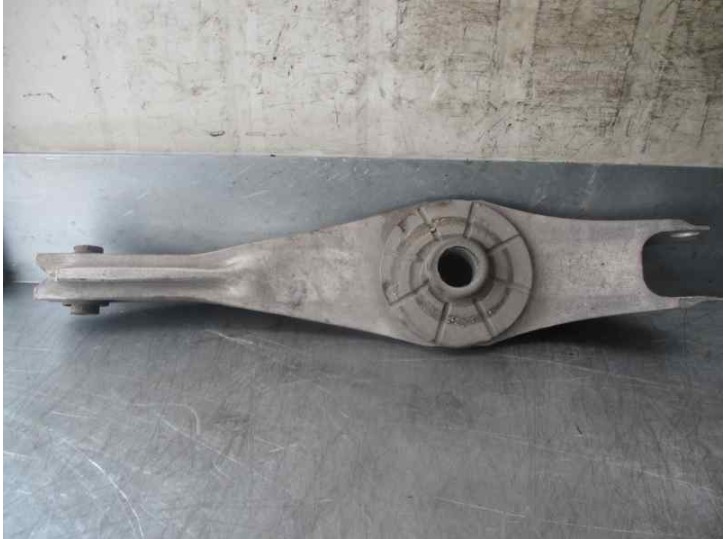 Replacement rear lower left suspension arm for Opel Insignia Saloon 2.0 CDTI CAT OEM IAM reference 423045 