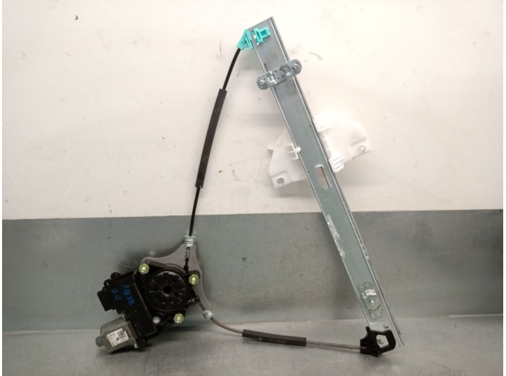 Recambio de elevalunas delantero izquierdo para kia stonic (yb) 1.2 cvvt referencia OEM IAM 82450H8010 82450H8010 F00S1W2193 BOS