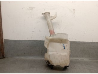 Recambio de deposito limpia para mitsubishi grandis (na0w) 2.0 di-d cat referencia OEM IAM 8260A001 8260A001 HLC37053 KOITO