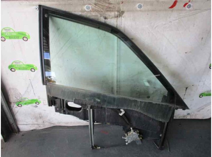 Recambio de elevalunas delantero derecho para audi 80 (811/813) 2.0 referencia OEM IAM 893959802B 2 PINES 4 PUERTAS