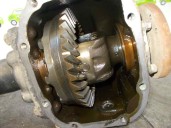 Recambio de diferencial delantero para nissan terrano/terrano.ii (r20) 2.7 turbodiesel referencia OEM IAM 38511G23007 3810006G10