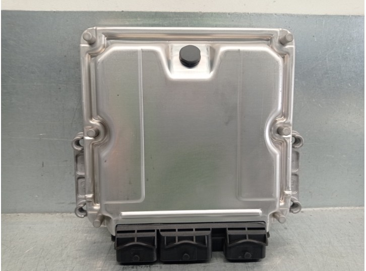 Recambio de centralita motor uce para citroën c5 berlina collection referencia OEM IAM 9652184480 0281011394 BOSCH