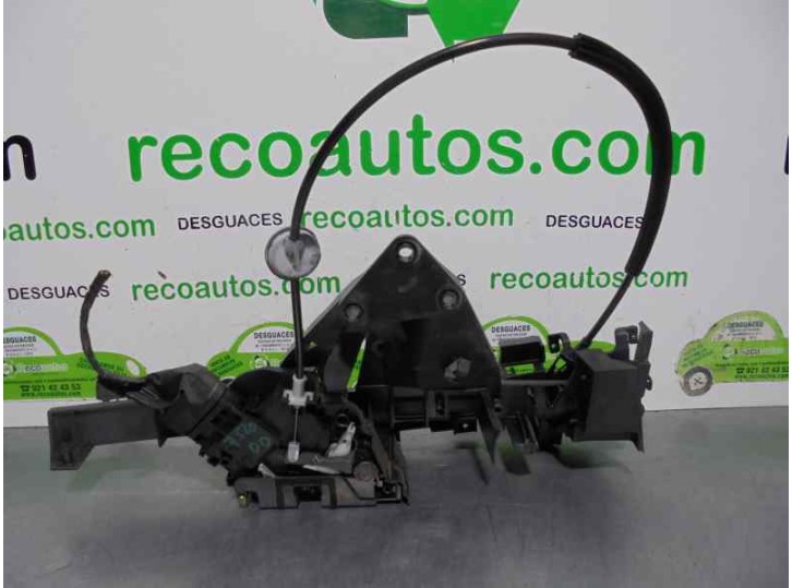 Replacement right front door lock for Ford Focus C-Max (CAP) 2.0 TDCi CAT OEM IAM reference 3M5AR21812AH 6 PINS 