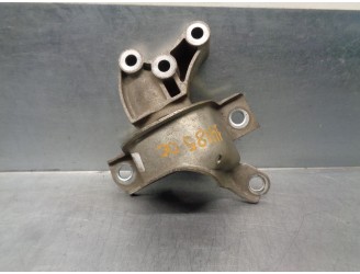 Recambio de soporte motor derecho para ford ka (ccu) 1.2 8v cat referencia OEM IAM 005179271600 