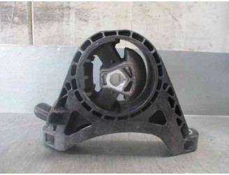 Recambio de soporte motor delantero para opel insignia berlina 2.0 cdti cat referencia OEM IAM 13227769 230006 