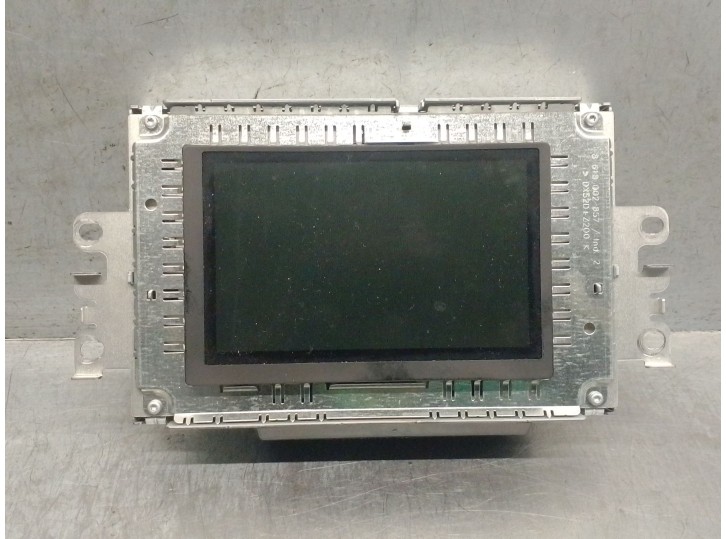 Recambio de pantalla multifuncion para volvo v40 hatchback (525) d2 referencia OEM IAM 31438296  7505800045 BOSCH