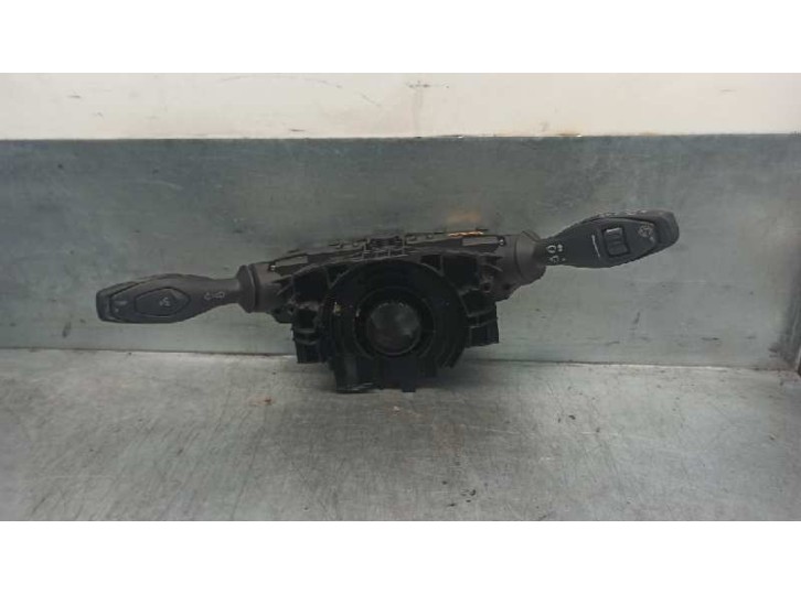 Recambio de mando luces para ford fiesta (cb1) 1.6 tdci cat referencia OEM IAM 8A6T13335CB 