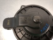 Recambio de motor calefaccion para kia stonic (yb) 1.2 cvvt referencia OEM IAM 97113H8000 97113H8000 F00S3B2570 BOSCH