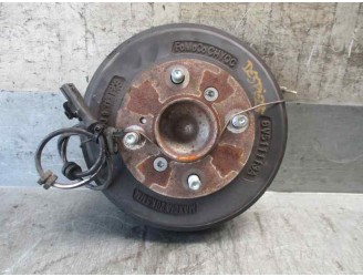 Replacement rear left stub axle for Ford Fiesta (CB1) 1.6 TDCi cat OEM IAM reference 8V511113A FOMOCO