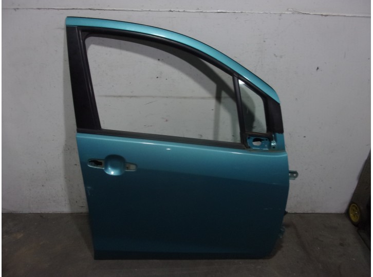 Recambio de puerta delantera derecha para suzuki splash a5b 1.0 12v cat referencia OEM IAM 6800151K00 AZUL 5 PUERTAS