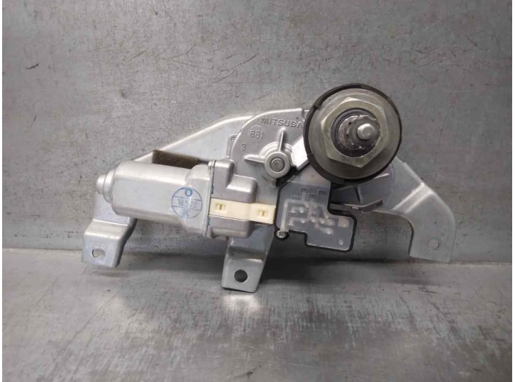 Replacement rear wiper motor for Suzuki Splash A5B 1.0 12V cat OEM IAM reference 3834051K50 