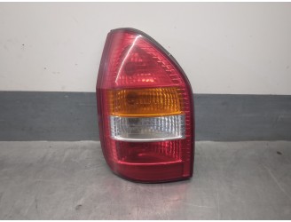 PILOTO TRASERO IZQUIERDO 6223027 5 PUERTAS