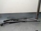 Replacement front right wiper arm for Land Rover Evoque 2.2 TD4 CAT OEM IAM reference LR025118 