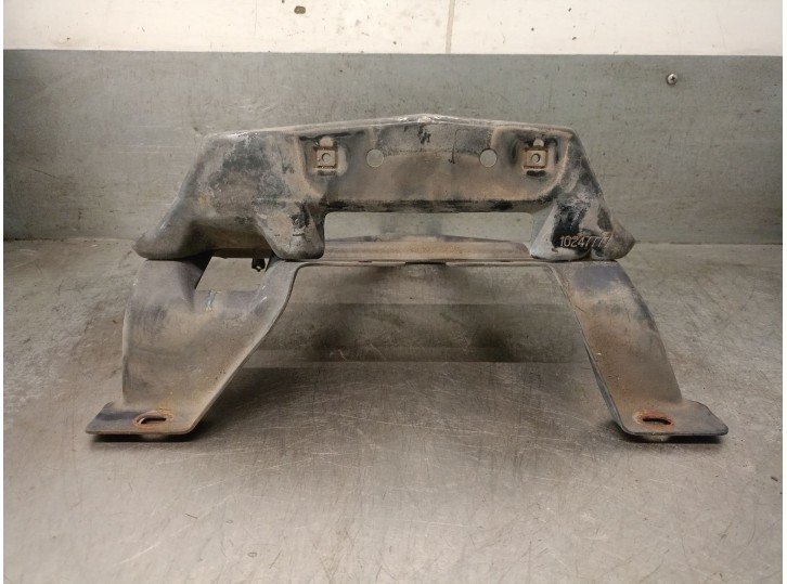 Recambio de soporte faro derecho para chevrolet camaro 3.8 referencia OEM IAM 10247777 10247777 