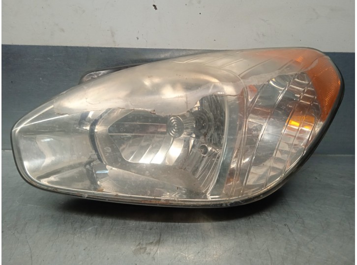 Recambio de faro izquierdo para hyundai accent (mc) 1.5 crdi cat referencia OEM IAM 921011E088 010200999000 MAKO