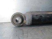 Recambio de amortiguador trasero derecho para kia rio 1.1 crdi cat referencia OEM IAM 553001W001  