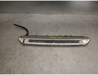 Recambio de luz central de freno para citroën c4 picasso ii 1.6 bluehdi 120 referencia OEM IAM 9688016380 6351LX 