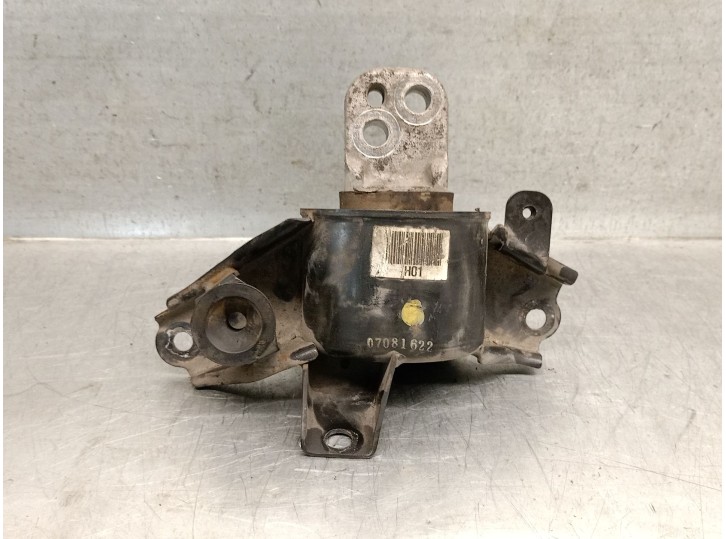 Recambio de soporte cambio para hyundai i30 1.6 crdi cat referencia OEM IAM 218302H000 218302H000 