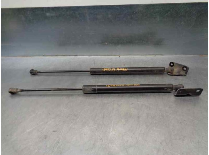 Recambio de amortiguadores maletero / porton para peugeot 208 1.2 16v vti referencia OEM IAM 9673083680 