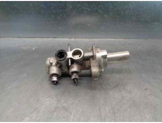 Replacement brake master cylinder for Peugeot 208 1.2 16V VTi OEM IAM reference 24642 