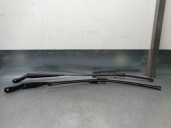 Recambio de brazo limpia delantero derecho para peugeot 208 1.2 16v vti referencia OEM IAM 9673292080 9673291980 