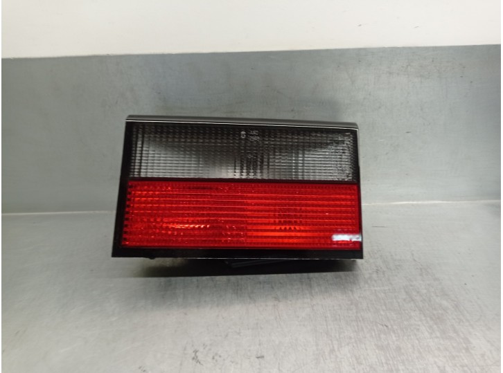 Recambio de piloto trasero derecho para citroën xantia berlina referencia OEM IAM 081758 29480801 YORKA