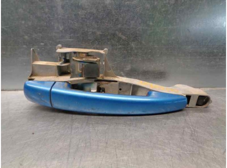 Recambio de maneta exterior delantera derecha para peugeot 208 1.2 16v vti referencia OEM IAM 9680168580  
