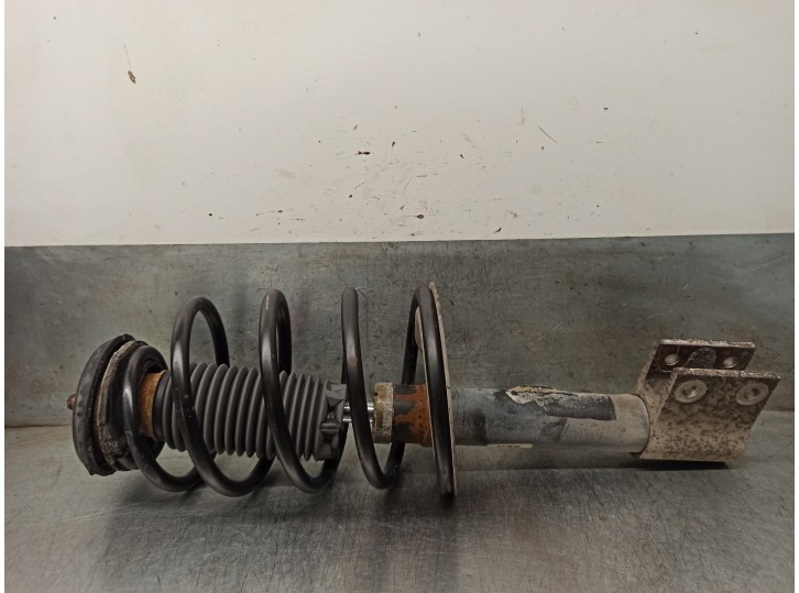 Recambio de amortiguador delantero izquierdo para peugeot 307 (s1) xt referencia OEM IAM 5202EA 