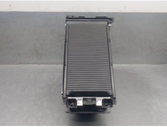 Recambio de consola para volvo v40 hatchback (525) d2 referencia OEM IAM 08632777 8632776 