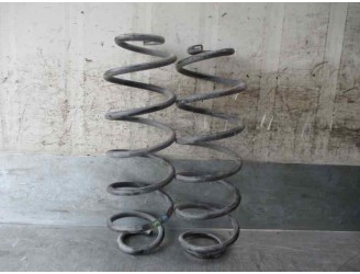 Recambio de muelle amortiguacion para peugeot 208 1.2 16v vti referencia OEM IAM 9673405980 