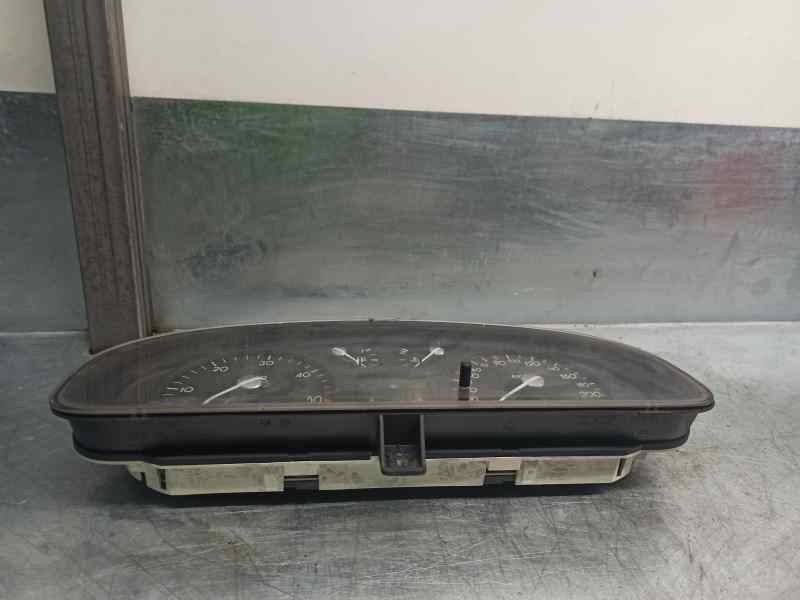 Recambio de cuadro instrumentos para renault laguna ii (bg0) 1.9 dci diesel referencia OEM IAM 8200218863 501018550077 