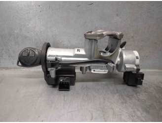 Replacement ignition switch for Suzuki Splash A5B 1.0 12V CAT OEM IAM reference 3397062J00 5WK49181 SIEMENS