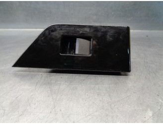 Recambio de mando elevalunas trasero derecho para land rover evoque 2.2 td4 cat referencia OEM IAM LR025907 