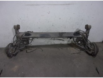 Recambio de puente trasero para suzuki splash a5b 1.0 12v cat referencia OEM IAM 4651051K00 TAMBOR 4 AGUJEROS BURRA 32