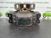 Replacement left engine mount for Seat Altea XL (5P5) 1.9 TDI OEM IAM reference 1K0199555M 