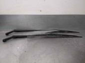 Recambio de brazo limpia delantero derecho para suzuki splash a5b 1.0 12v cat referencia OEM IAM 3833051K30 