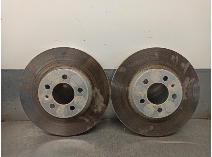 Replacement front brake disc for seat ibiza (kj1) 1.0 tsi OEM IAM reference 2Q0615301H 