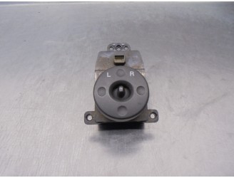 Replacement mirror control switch for Hyundai Accent (MC) 1.5 CRDi cat OEM IAM reference 935301E100 202005064 