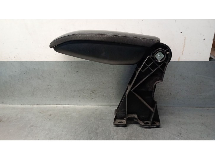 Recambio de apoyabrazos central para citroën ds3 1.2 12v e-thp referencia OEM IAM 98065053ZD 98065053ZD 