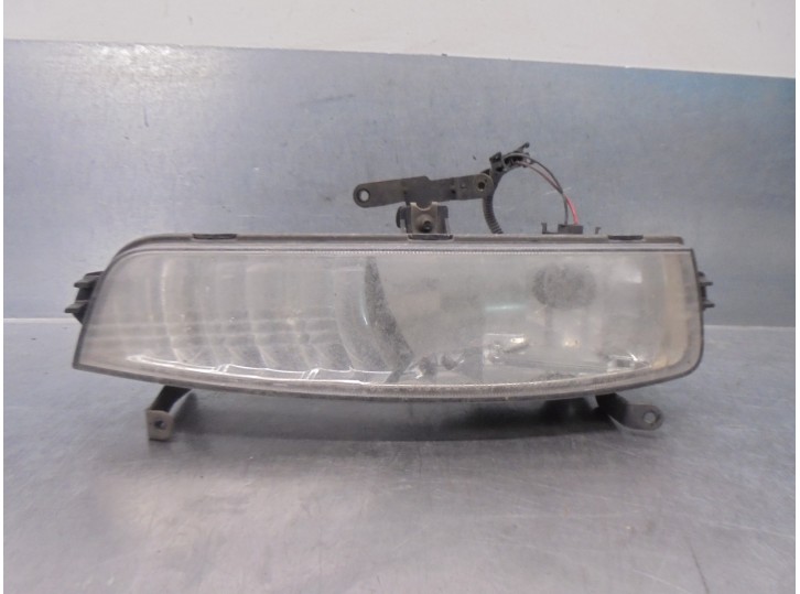 Recambio de faro antiniebla derecho para hyundai accent (mc) 1.5 crdi cat referencia OEM IAM 922021E000 