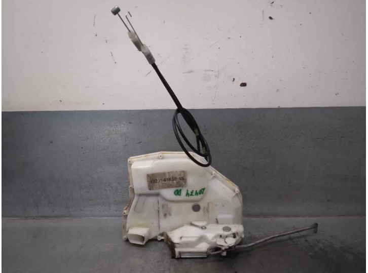Recambio de cerradura puerta delantera derecha para suzuki splash a5b 1.0 12v cat referencia OEM IAM 8220151K50 