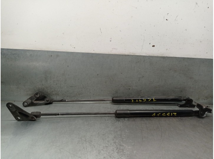 Replacement boot / tailgate struts for Ford B-Max (JK) 1.0 EcoBoost OEM IAM reference AV11R406A10AB 835789