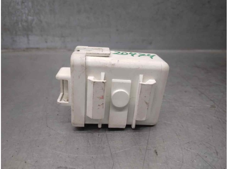 Recambio de modulo electronico para suzuki splash a5b 1.0 12v cat referencia OEM IAM 3719062J10 3719062J10 CALSONIC KANSEI