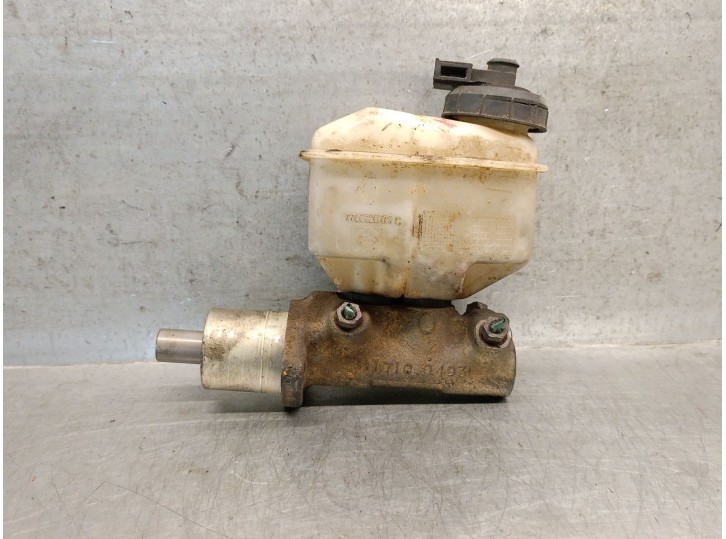 Recambio de bomba freno para renault 5 (b/c40) 1.1 referencia OEM IAM 7700726005 7700726005 3117100493 BENDIX