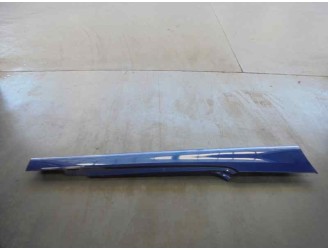 Recambio de spoiler talonera lateral derecha para bmw serie 3 cabrio (e93) 3.0 referencia OEM IAM 51777130874  