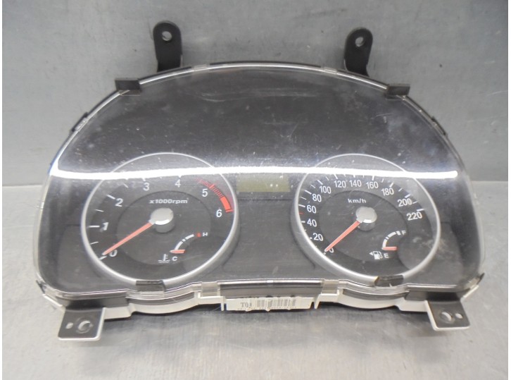 Instrument cluster replacement part for Hyundai Accent (MC) 1.5 CRDi CAT OEM IAM reference 940031E611 