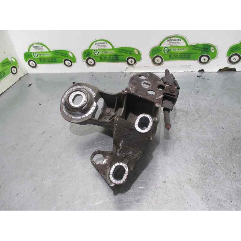 Recambio de soporte motor derecho para audi a4 avant (b5) 1.9 tdi referencia OEM IAM 4B0199352A  