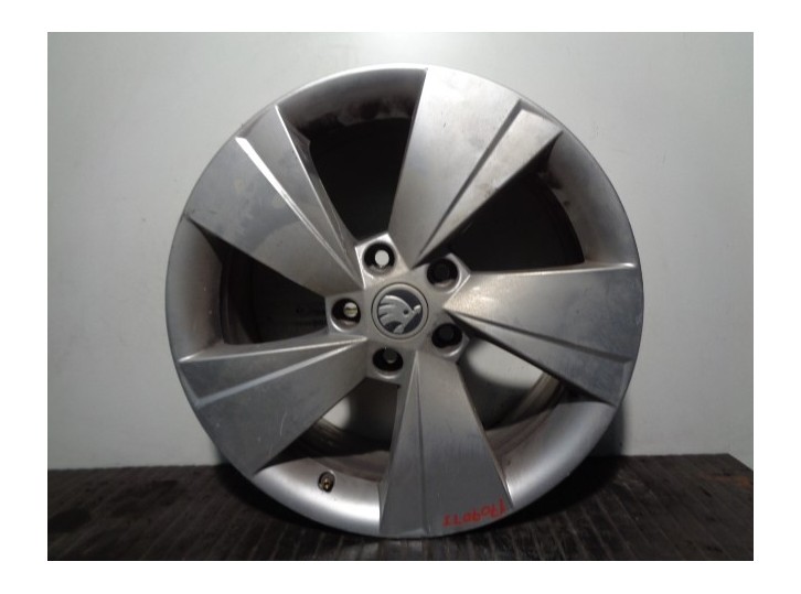 Recambio de llanta para skoda superb (3v3) 2.0 tdi referencia OEM IAM 3V0601025AB R177JX17H2ET40 