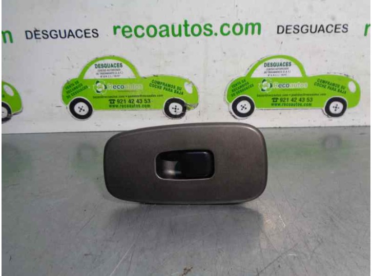 Recambio de mando elevalunas trasero izquierdo para lexus is200 (gxe10) 2.0 cat referencia OEM IAM 8403053010C0 