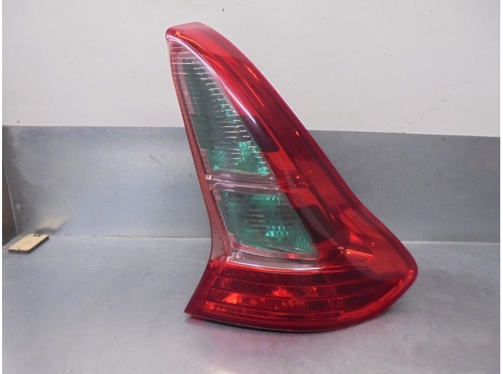 Recambio de piloto trasero derecho para citroën c4 coupe 1.6 16v hdi fap referencia OEM IAM 9646801677 3 PUERTAS